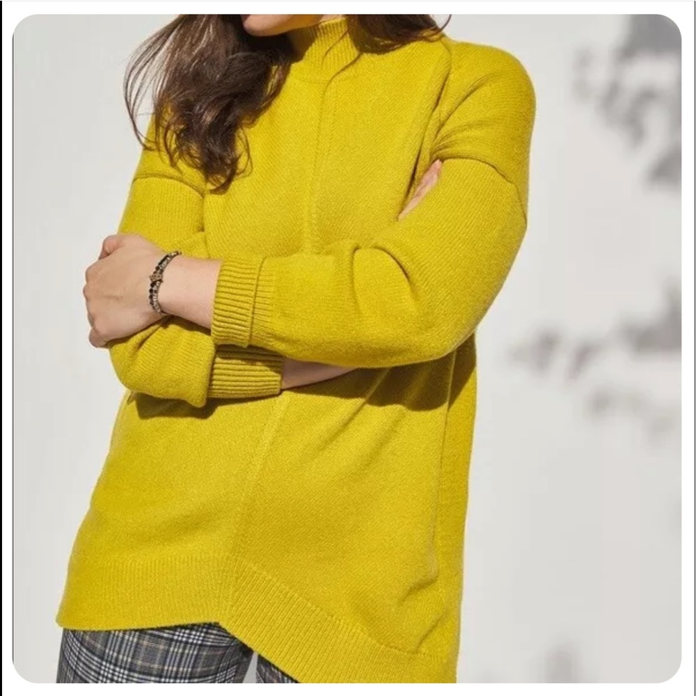 Maeve By Anthropologie
Oversized Knit Jumper Size M
